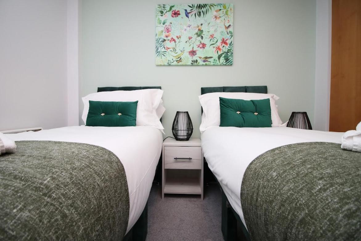 Hamilton Court 1Bedroom Apartment, Bright And Central Location With Balcony And Wi-Fi Бристоль Экстерьер фото