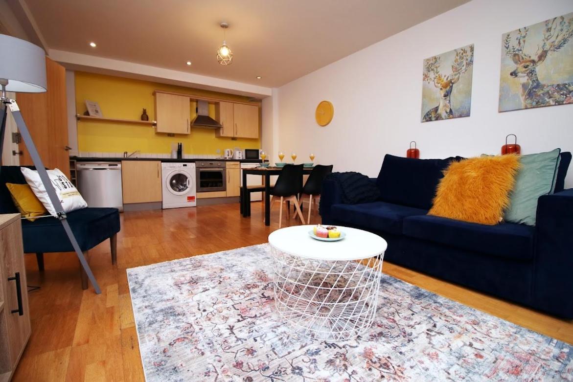 Hamilton Court 1Bedroom Apartment, Bright And Central Location With Balcony And Wi-Fi Бристоль Экстерьер фото